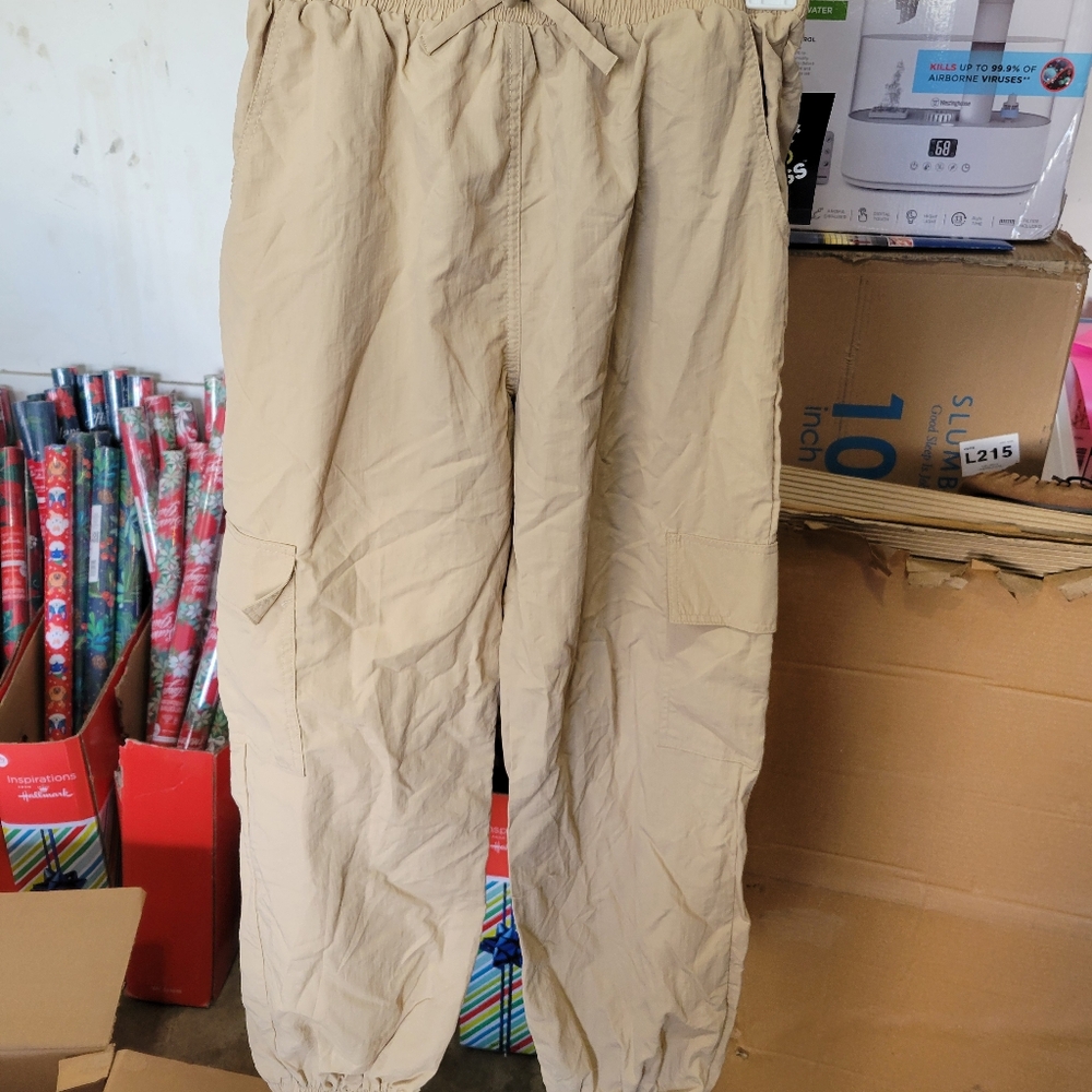 brand new art class cargo pants